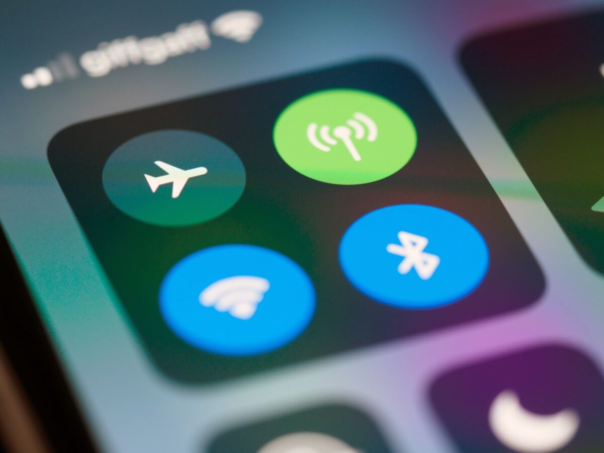 Galaxy a56 : quick share échange enfin avec airdrop sous one ui 9, détail pratique